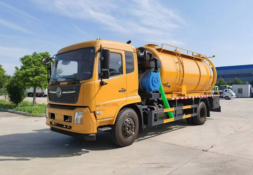 國六東風(fēng)天錦15方帶副發(fā)動(dòng)機(jī)清洗吸污車